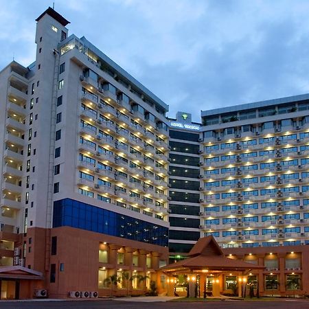 Hotel Γιανγκόν Εξωτερικό φωτογραφία