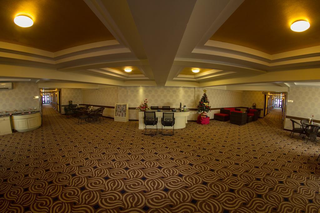Hotel Γιανγκόν Εξωτερικό φωτογραφία