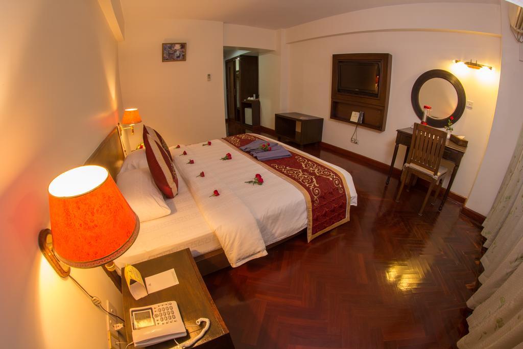 Hotel Γιανγκόν Εξωτερικό φωτογραφία