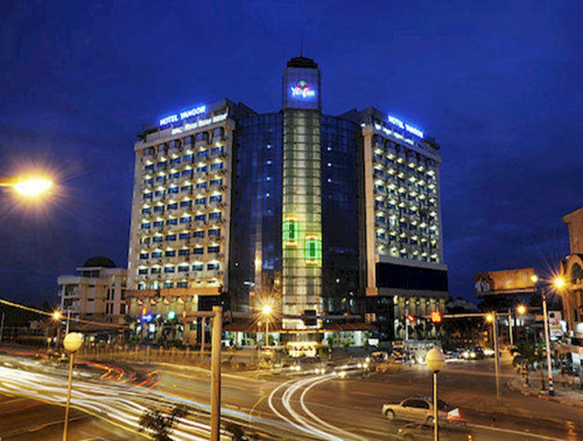 Hotel Γιανγκόν Εξωτερικό φωτογραφία