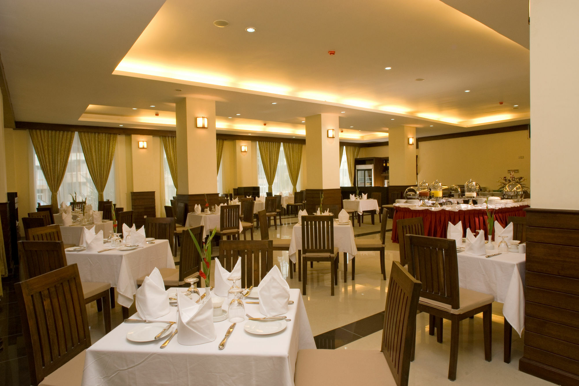 Hotel Γιανγκόν Εξωτερικό φωτογραφία